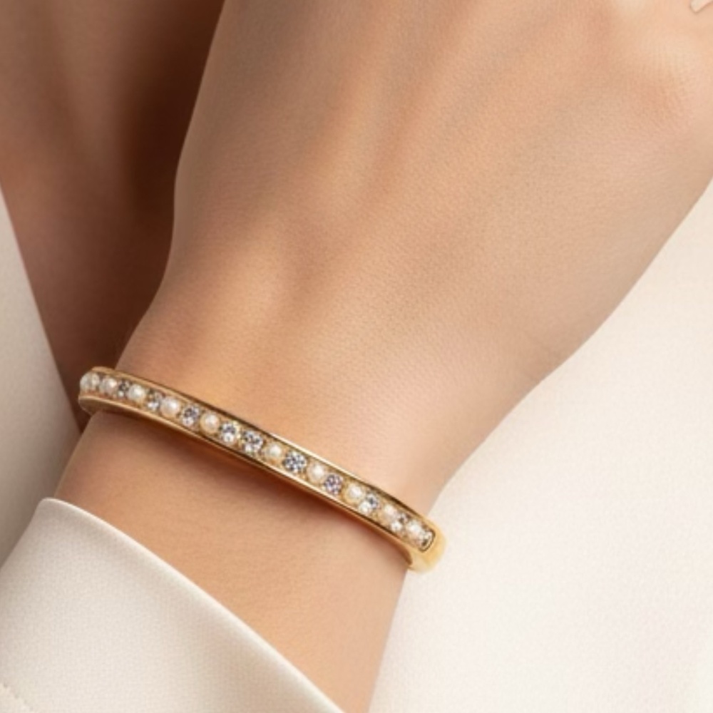 Vintage Roman Signed Gold Tone, Rhinestone and Pearl Hinged Cuff Bracelet